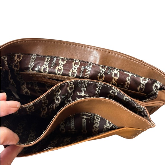 Tignanello Saddle Brown Leather Crossbody Bag - Picture 9 of 11